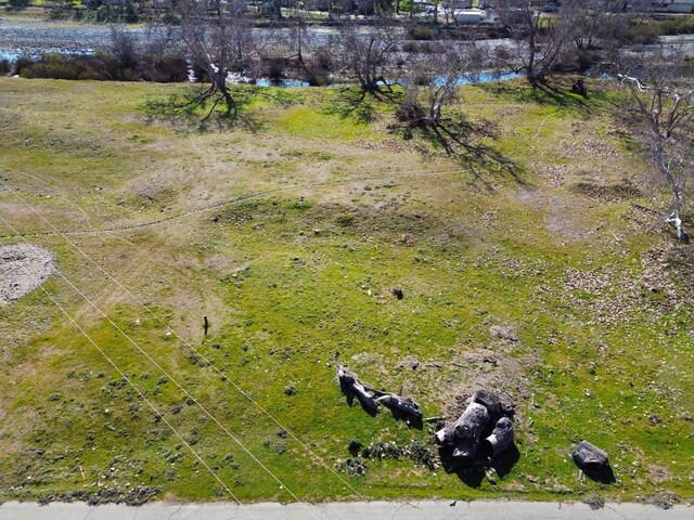 3 Live Oak Dr, Sanger, CA 93657