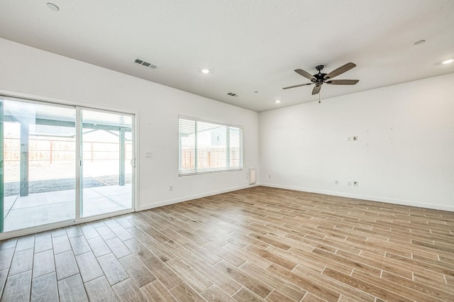 empty room featuring ceiling fan