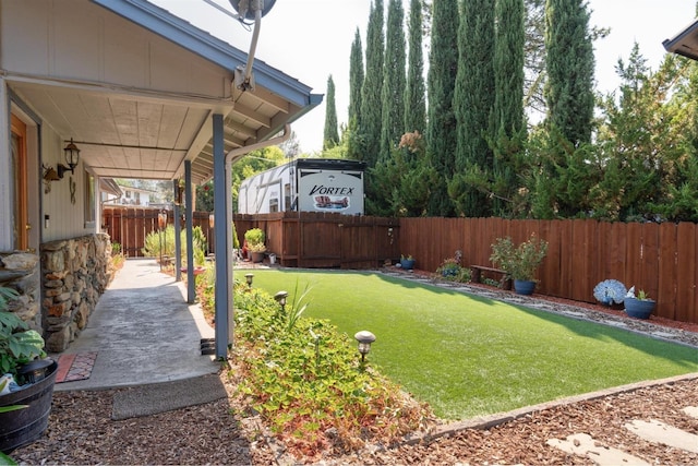 view of yard with a patio area