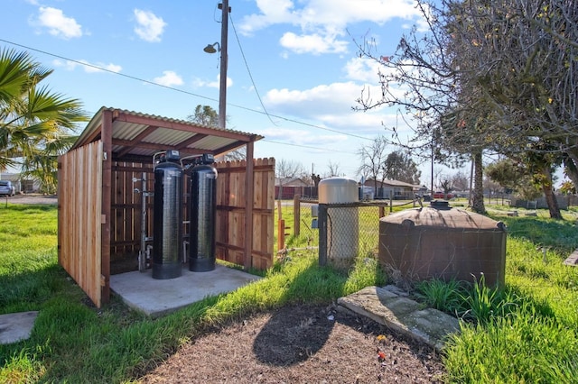 view of outdoor structure