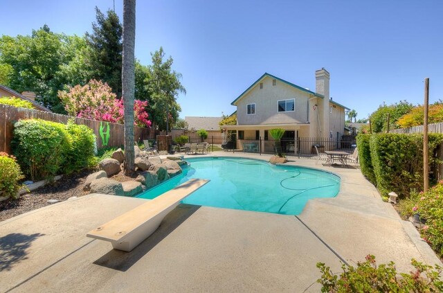 1147 N Carey Ave, Clovis, CA 93611 - photo 12