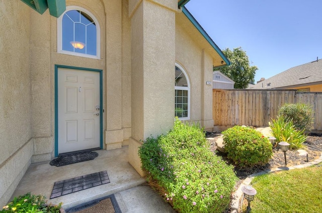 1147 N Carey Ave, Clovis, CA 93611 - doorway to property featuring stucco siding