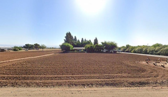 Listing photo 2 for 4588 N Mccall Ave, Sanger CA 93657