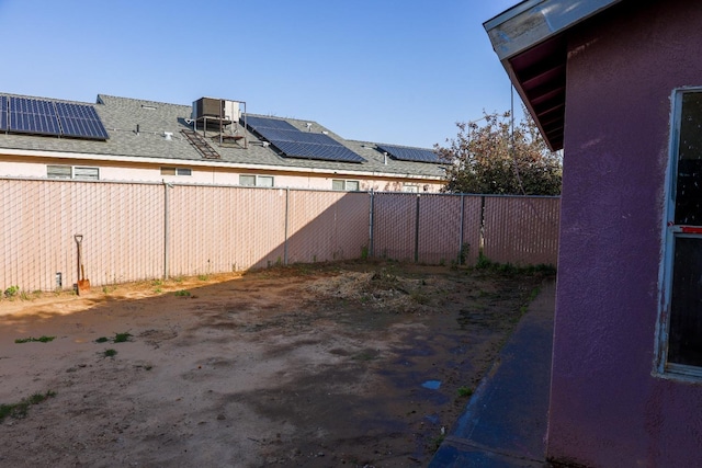 5140 E Belgravia Ave, Fresno, CA 93725 - view of yard with central air condition unit
