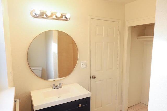 5140 E Belgravia Ave, Fresno, CA 93725 - bathroom featuring vanity and tile patterned floors