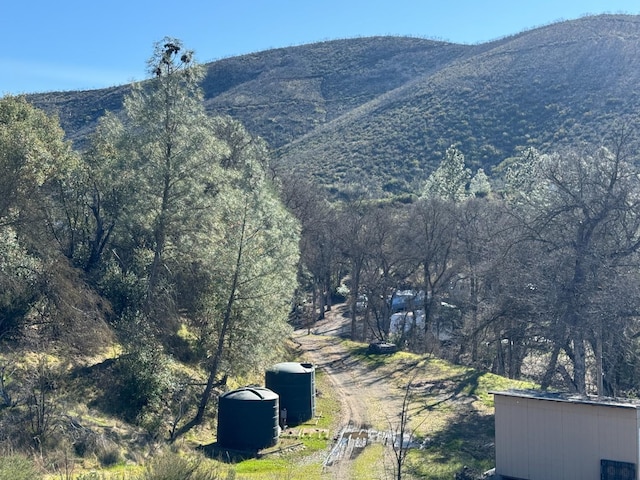 property view of mountains