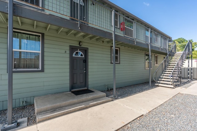 2567 S Rowell Ave, Fresno, CA 93725 - view of property entrance