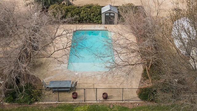 16526 Paula Rd, Madera, CA 93636 - view of pool featuring fence