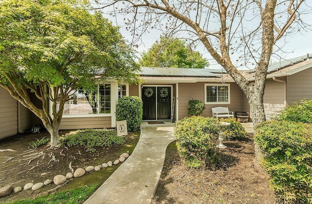 16526 Paula Rd, Madera, CA 93636 - entrance to property with roof mounted solar panels