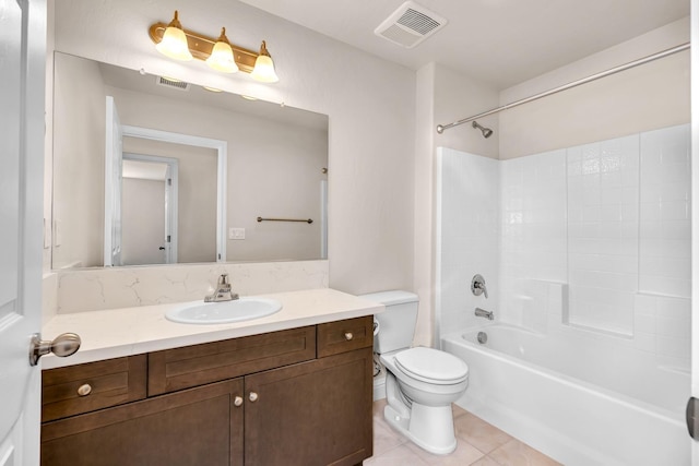 208 E Florence Ave, Fresno, CA 93706 - full bathroom featuring toilet, tile patterned flooring, vanity, and visible vents