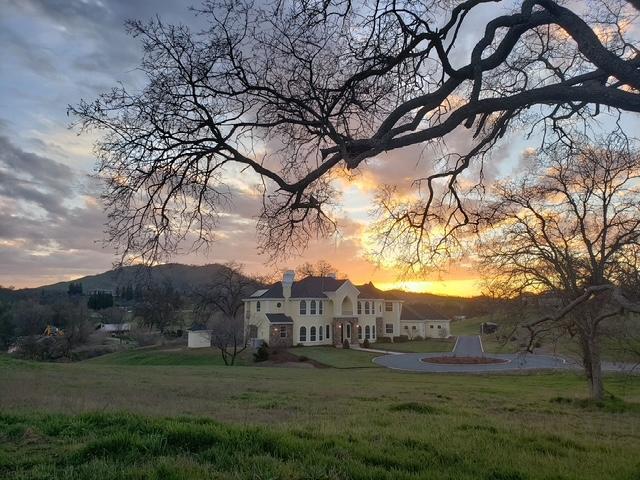 14505 Blue Drake Ln, Prather, CA 93651 - view of home's community with a yard
