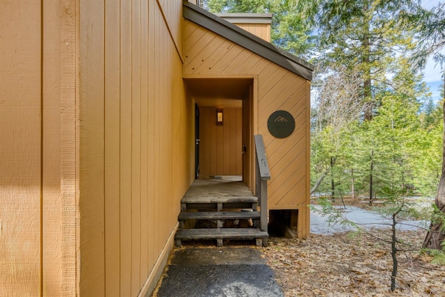 view of property entrance