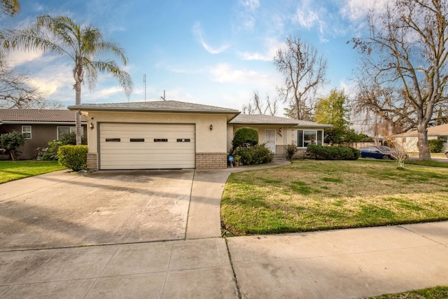 ranch-style house with driveway, brick siding, an attached garage, and a front yard