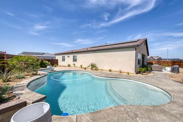 6375 E Millie Dr, Fresno, CA 93727 - view of pool featuring a fenced backyard and a patio area