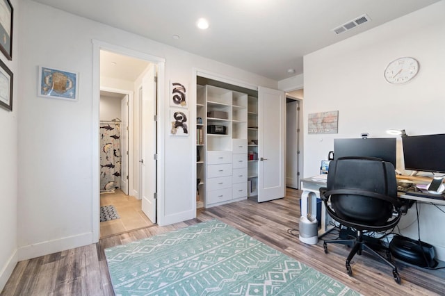 1048 Sawtooth Way S, Madera, CA 93636 - home office featuring wood finished floors and baseboards