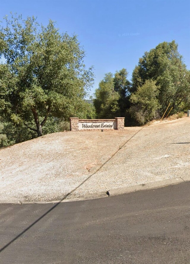 11 Tanglewood Ln, Oakhurst, CA 93644