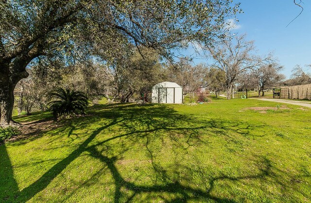 29039 Auberry Rd, Prather, CA 93651 - view of yard