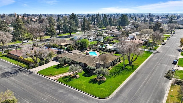 bird's eye view with a residential view