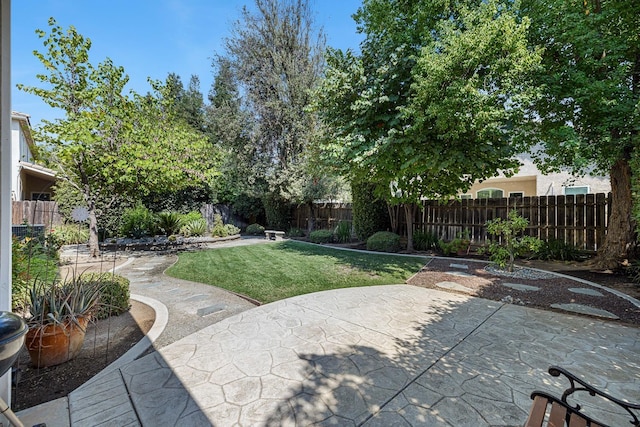 view of patio featuring a fenced backyard