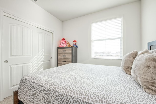 bedroom featuring a closet