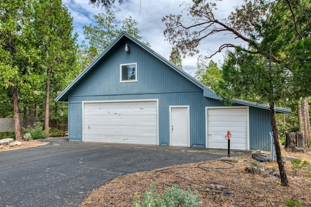 view of detached garage