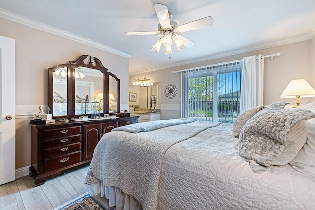 bedroom featuring light wood-style floors, access to exterior, crown molding, and a ceiling fan