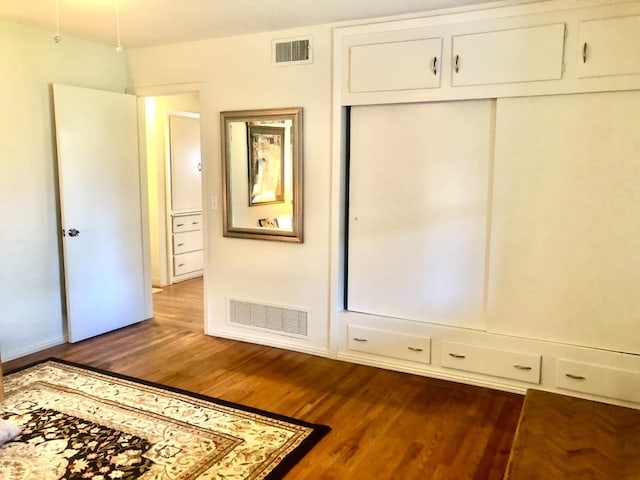 closet with visible vents