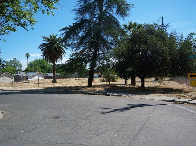 2203 E Harvey Ave, Fresno CA, 93701 land for sale