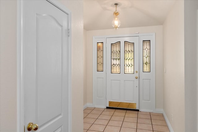 46055 Sutton Dr, Oakhurst, CA 93644 - entryway featuring light tile patterned floors and baseboards