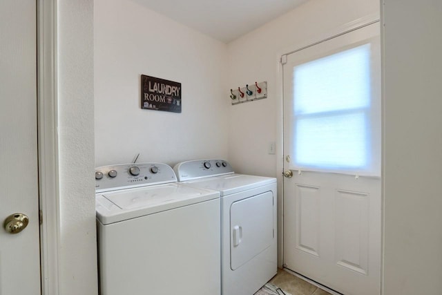 29878 Deer Trail Ln, Coarsegold, CA 93614 - laundry room featuring laundry area, light tile patterned flooring, and washer and clothes dryer