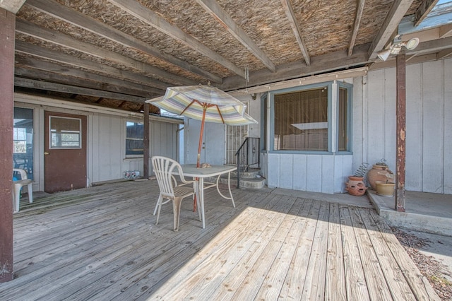 deck featuring outdoor dining space