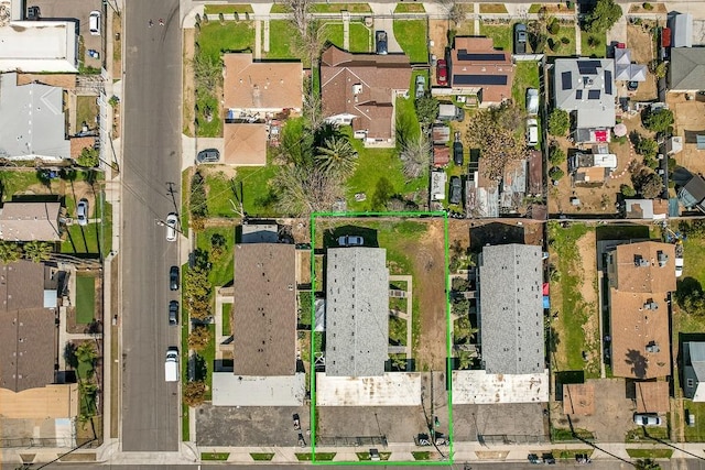 4421 E Hedges Ave, Fresno, CA 93703 - aerial view featuring a residential view