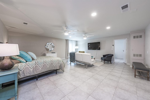 bedroom with visible vents, recessed lighting, and baseboards