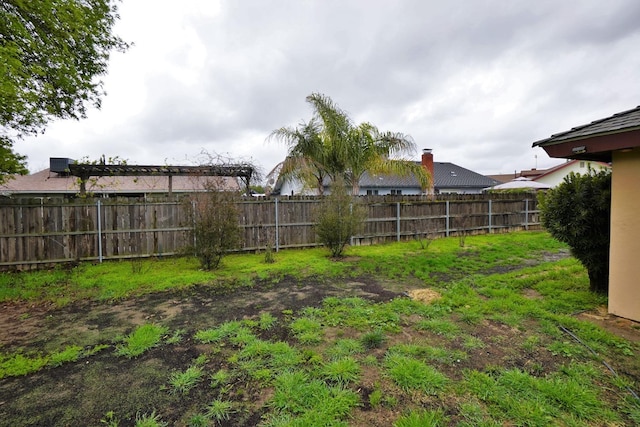 465 Mike Ct, Lemoore, CA 93245 - view of yard