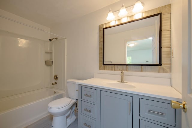 467 E San Bruno Ave, Fresno, CA 93710 - bathroom featuring vanity, toilet, and shower / tub combination
