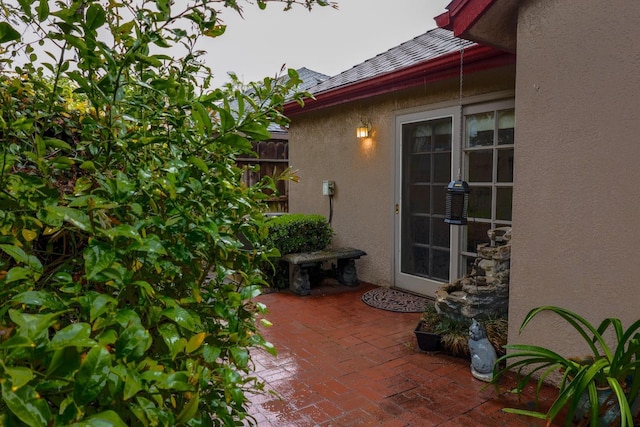 4240 W Sierra Ave, Fresno, CA 93722 - view of patio / terrace featuring fence