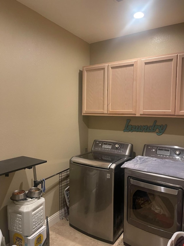 289 S Timberline Dr, Madera, CA 93637 - washroom featuring cabinet space and washer and clothes dryer