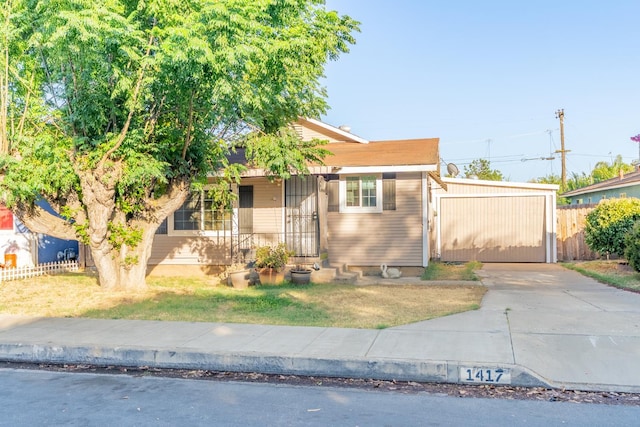 1417 Humboldt Ave, Chowchilla, CA 93610 - photo 1