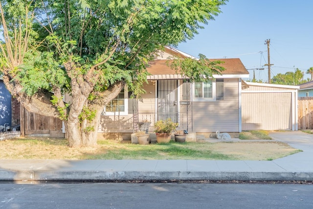1417 Humboldt Ave, Chowchilla, CA 93610 - photo 2