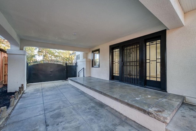 655 E Normal Ave, Fresno, CA 93704 - view of patio featuring a gate