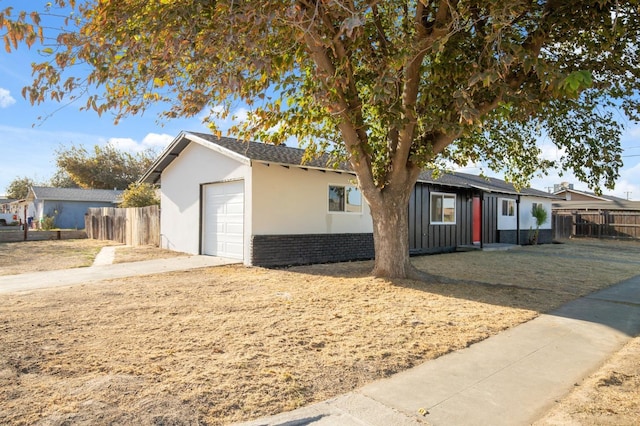 21465 S Wyatt Ave, Riverdale, CA 93656 - photo 2