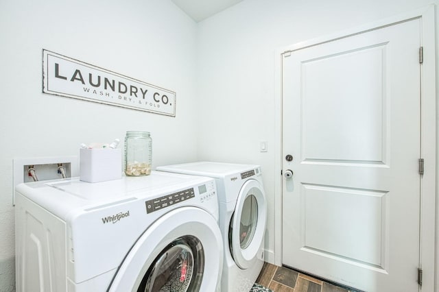 408 Grant Ave W, Madera, CA 93636 - washroom featuring laundry area, dark wood-type flooring, and independent washer and dryer