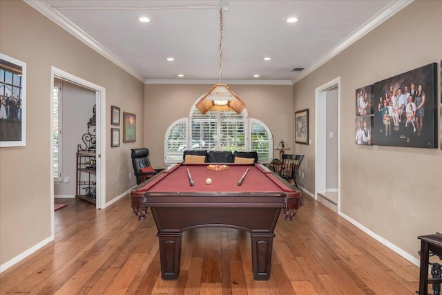 rec room with ornamental molding, baseboards, recessed lighting, pool table, and light wood finished floors