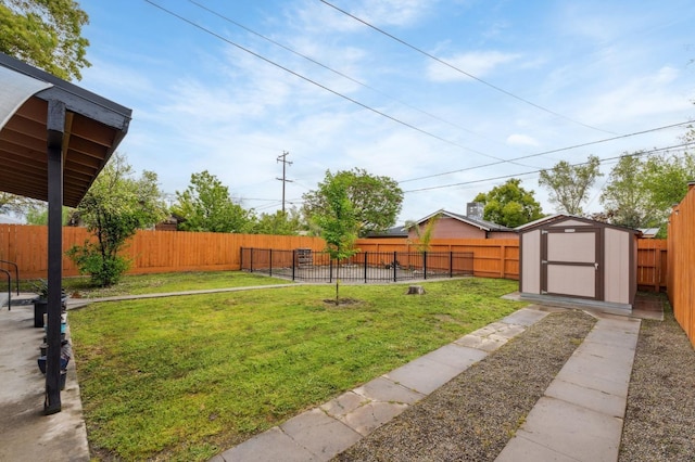 3154 E Montecito Ave, Fresno, CA 93702 - fenced backyard with a shed