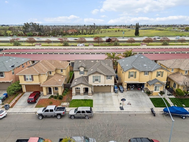 996 Papaya St, Madera, CA 93638 - bird's eye view with a residential view