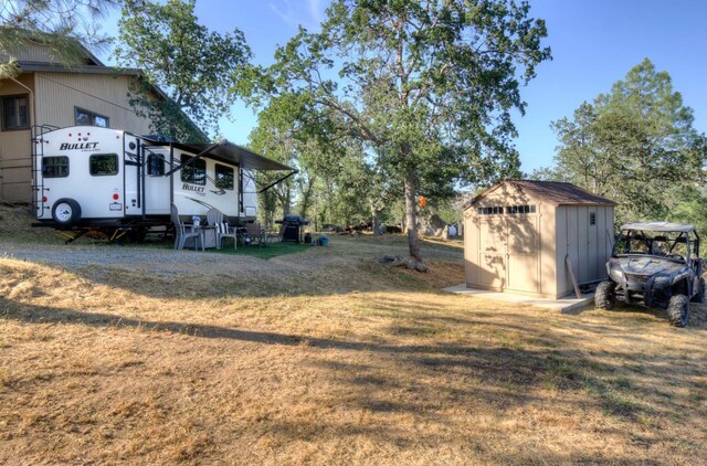 42197 Wild Stallion Way, Coarsegold, CA 93614 - photo 13