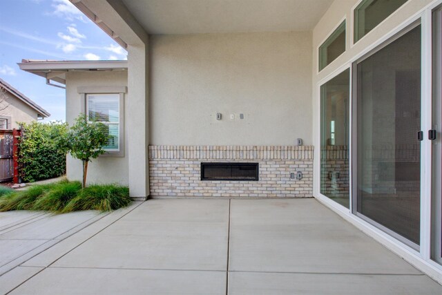 2791 E Tuolumne Rd, Turlock, CA 95382 - view of patio / terrace
