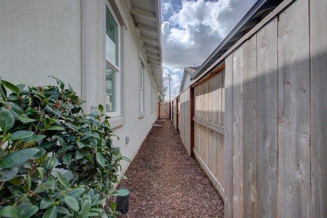 2791 E Tuolumne Rd, Turlock, CA 95382 - view of yard
