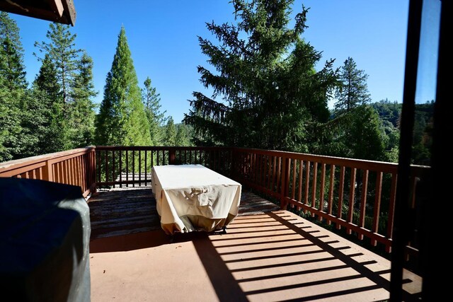 40547 Saddleback Rd, Bass Lake, CA 93604 - wooden terrace with grilling area