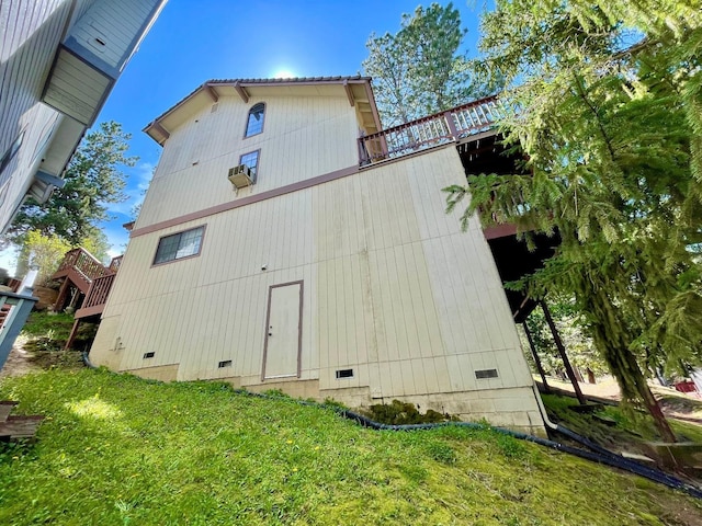 40547 Saddleback Rd, Bass Lake, CA 93604 - view of home's exterior with crawl space and a yard